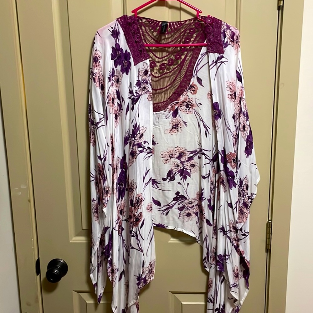 Lane Bryant OS floral and lace coverup